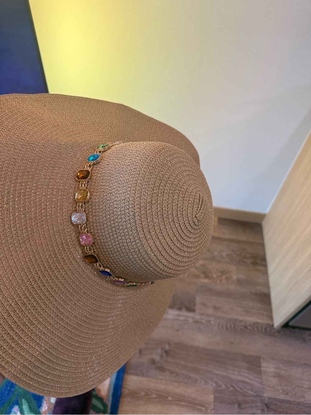 Jewel Sunhat - Picture 3 of 4